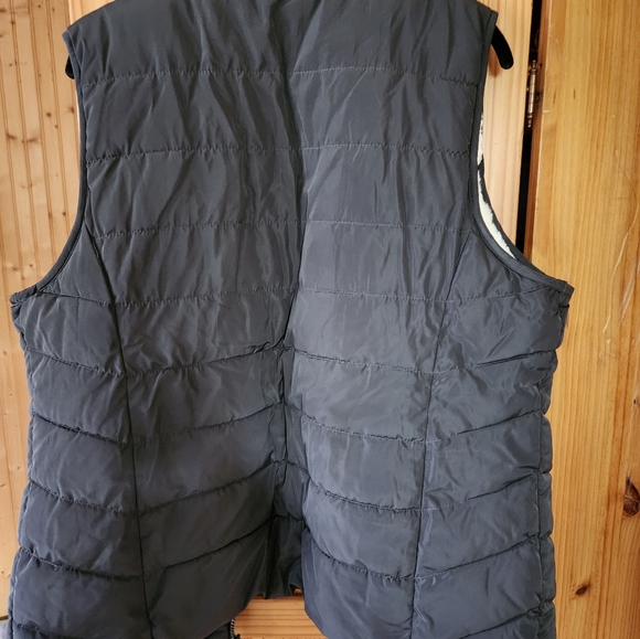 Womens green tea vest - Picture 3 of 7